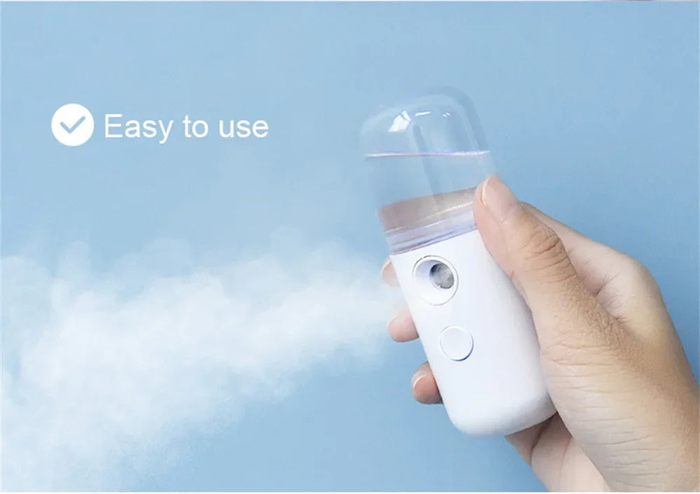 Nano Facial Hydrator Sprayer – Mini Rechargeable Face Steamer & Humidifier pour Soins de Peau & Beauté